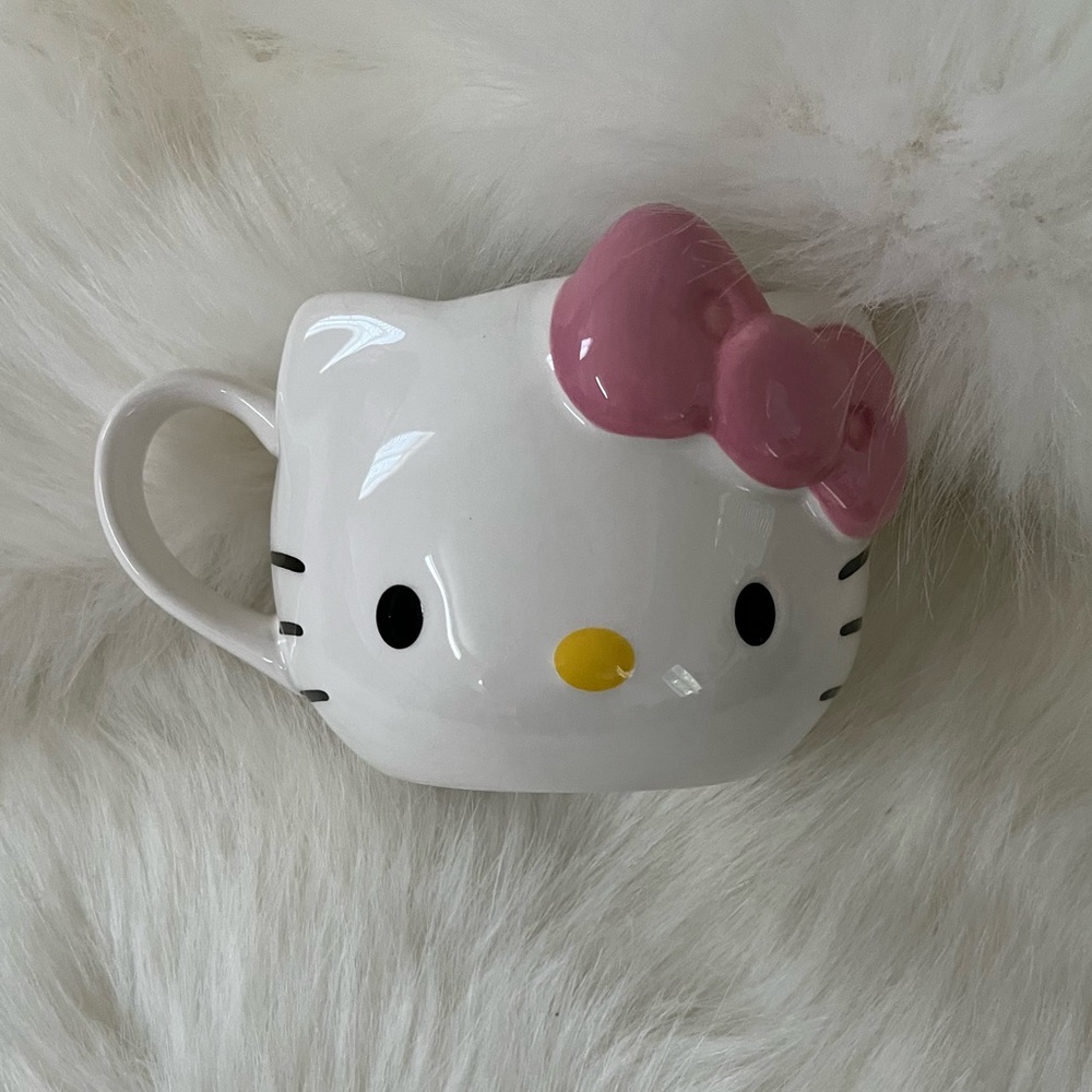 Hello Kitty Mug - Picture 6 of 6
